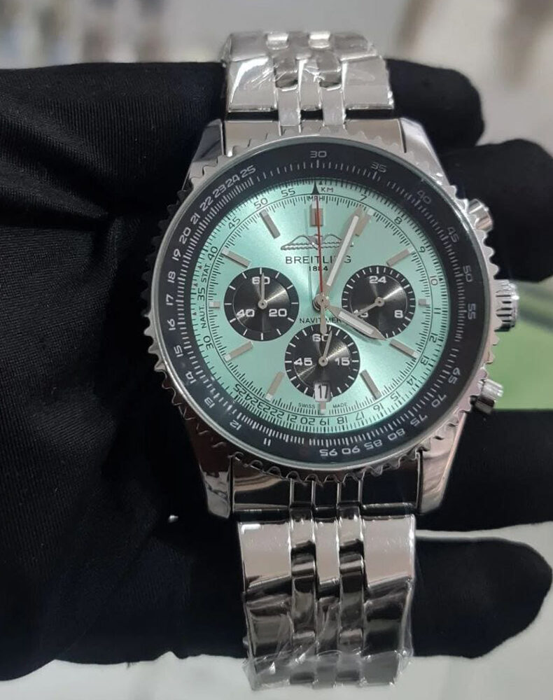 Breitling Navitimer